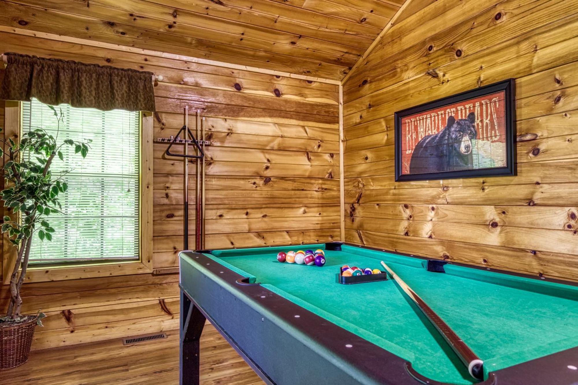 Suite Sensations, Hot Tub, Pool Table, 1089 Free Tickets Each Paid Day, Dollywood And More Pigeon Forge Zewnętrze zdjęcie