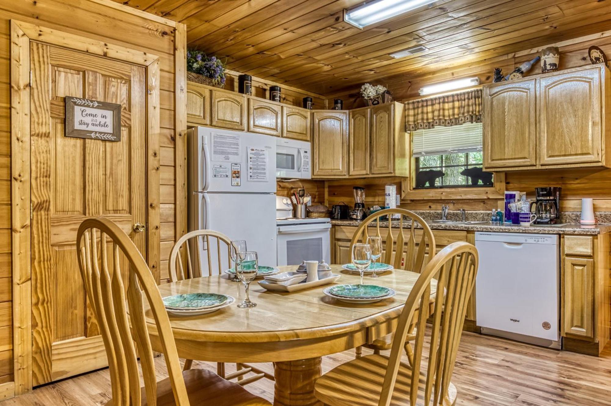 Suite Sensations, Hot Tub, Pool Table, 1089 Free Tickets Each Paid Day, Dollywood And More Pigeon Forge Zewnętrze zdjęcie